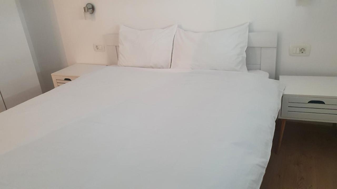 Apartmani Begovic Bar Zewnętrze zdjęcie