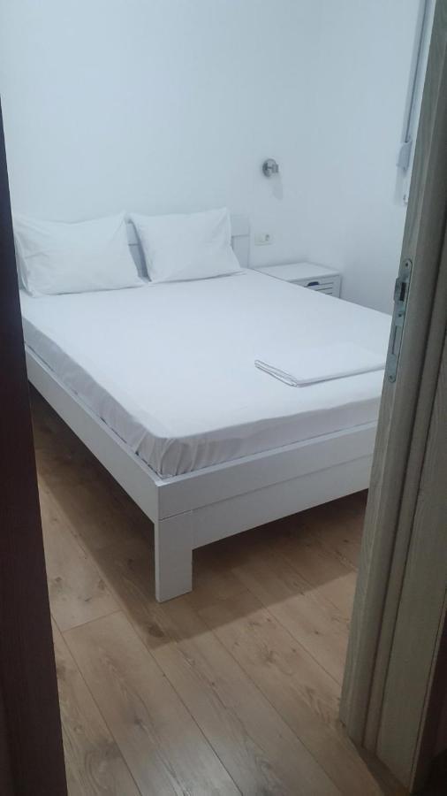 Apartmani Begovic Bar Zewnętrze zdjęcie