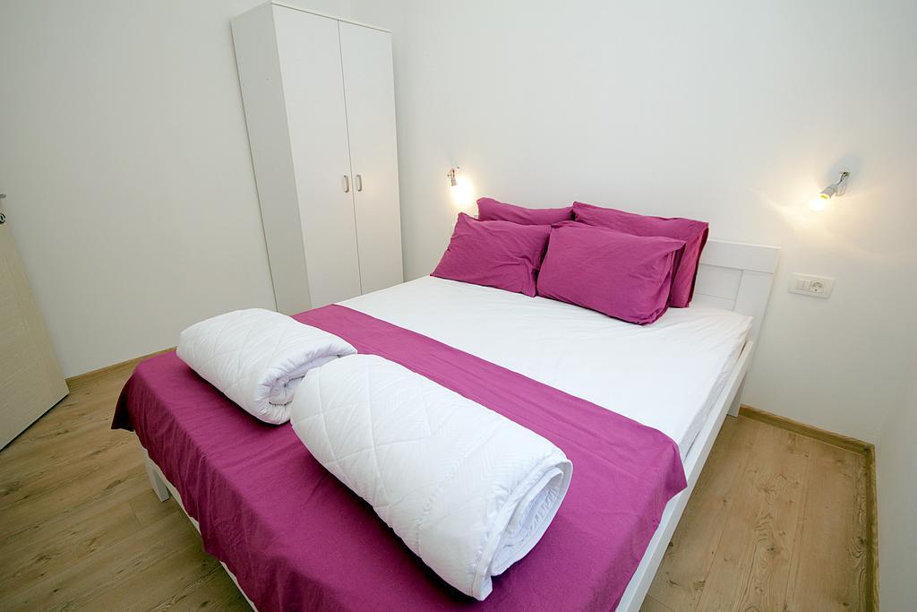 Apartmani Begovic Bar Zewnętrze zdjęcie